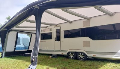 Hobby 650 UKFE Premium – Luxusní rodinný obytný palác pro 6 osob