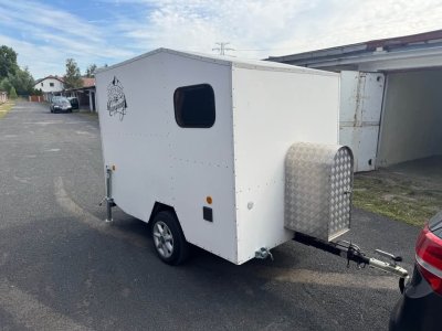Minikaravan domácí výroby