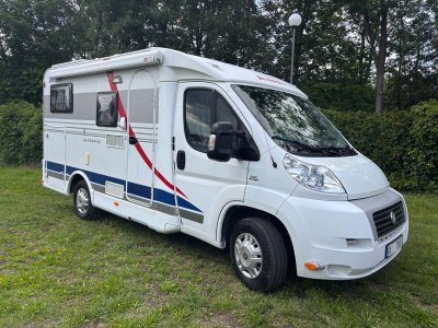 POLOINTEGROVANÝ OBYTNÝ AUTOMOBIL DETHLEFFS GLOBETROTTER T1 
